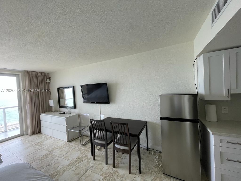 Sunny Isles Beach, FL 33160 photo 5