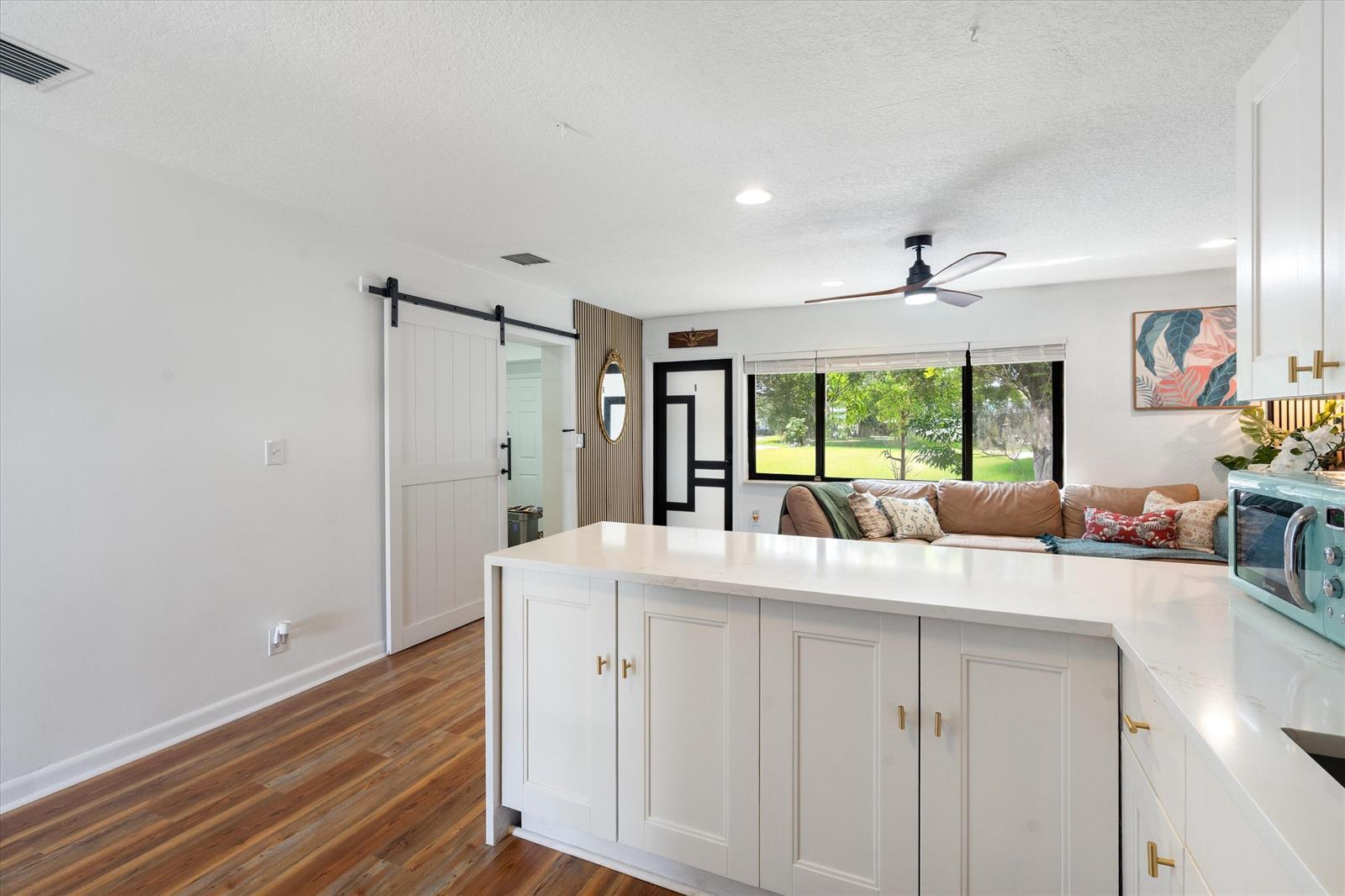2417 NE 13th Terrace, Pompano Beach FL 33064 photo 5
