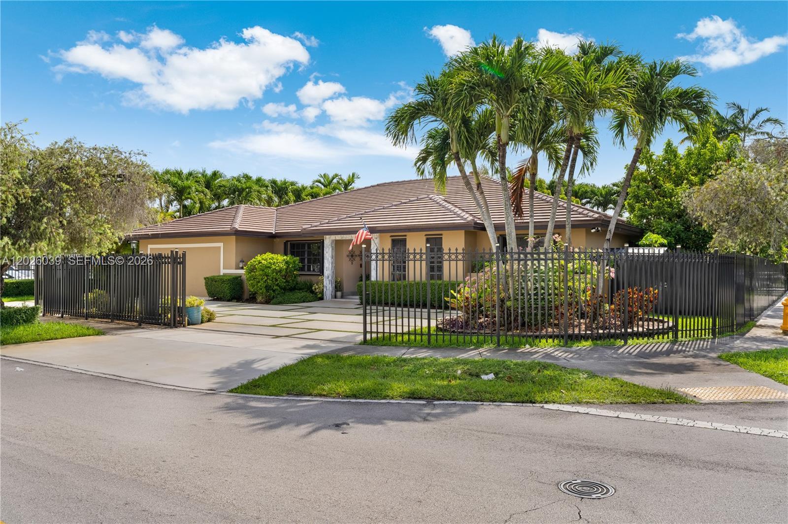 3591 SW 142nd Ave, Miami FL 33175