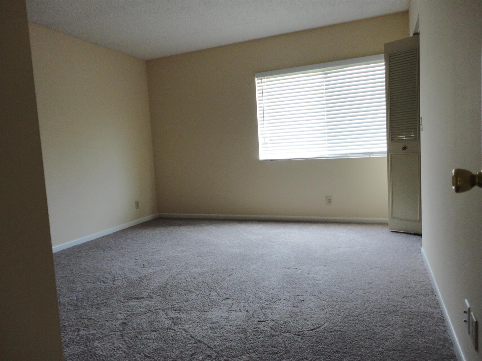 508 Shady Pine Way # D1, FL 33415 photo 5