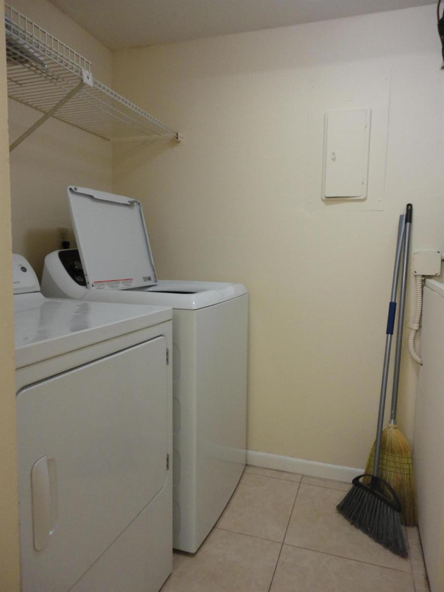 508 Shady Pine Way # D1, FL 33415 photo 4