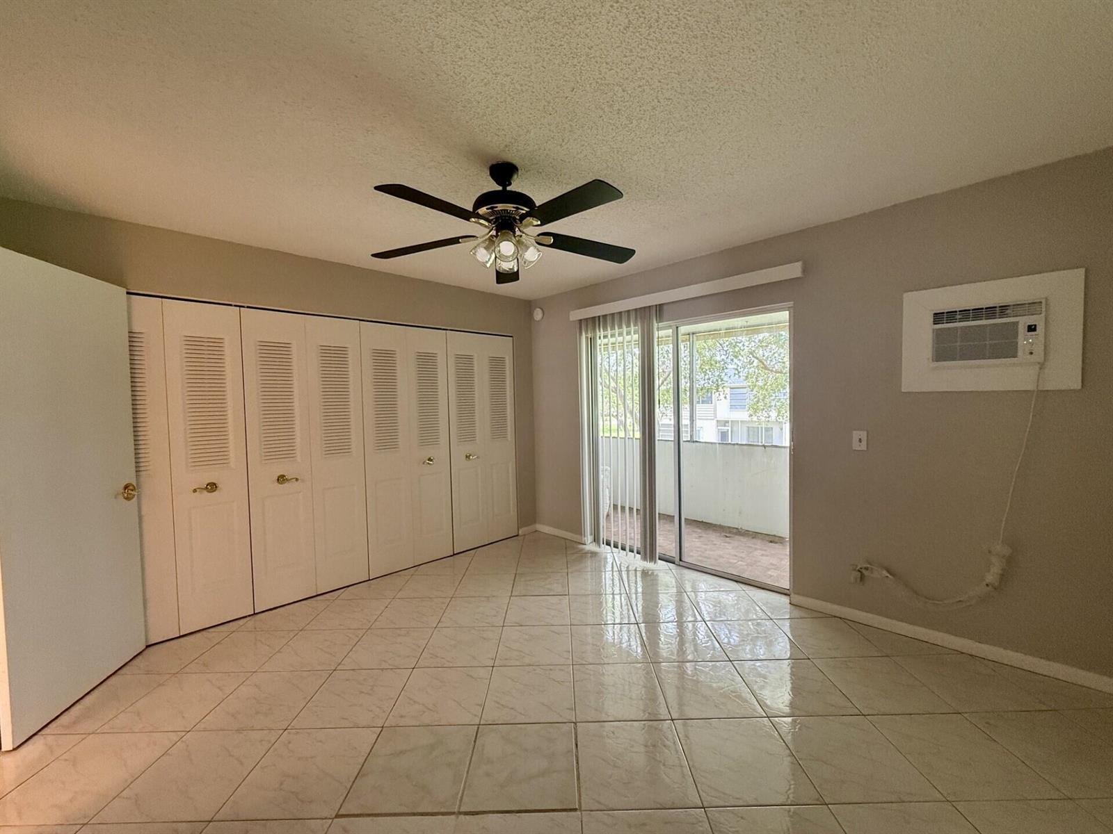 134 Sussex G # 134, West Palm Beach FL 33417 photo 2
