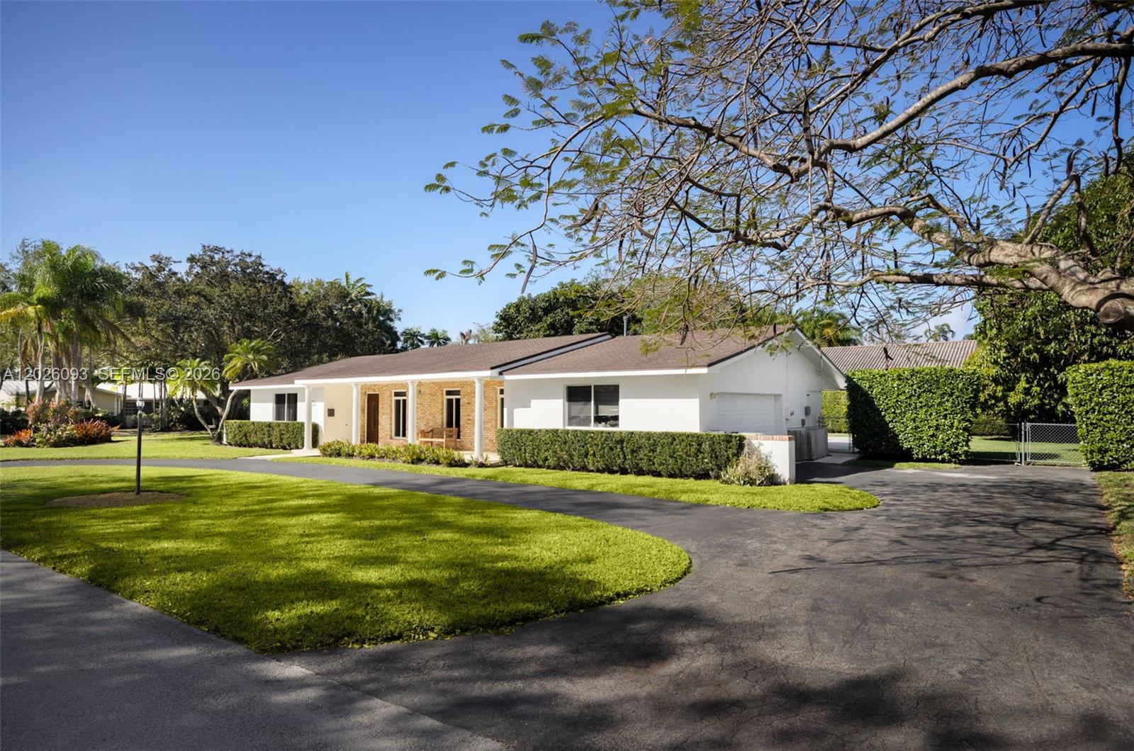 15700 SW 77th Ct, Palmetto Bay FL 33157