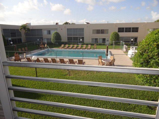 3212 Strawflower Way # 207, Lake Worth FL 33467 photo 4
