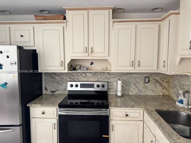 5403 NW 27th Ave, Tamarac FL 33309 photo 3