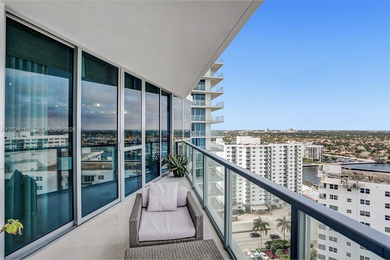 3101 S Ocean Dr, Hollywood FL 33019 photo 2
