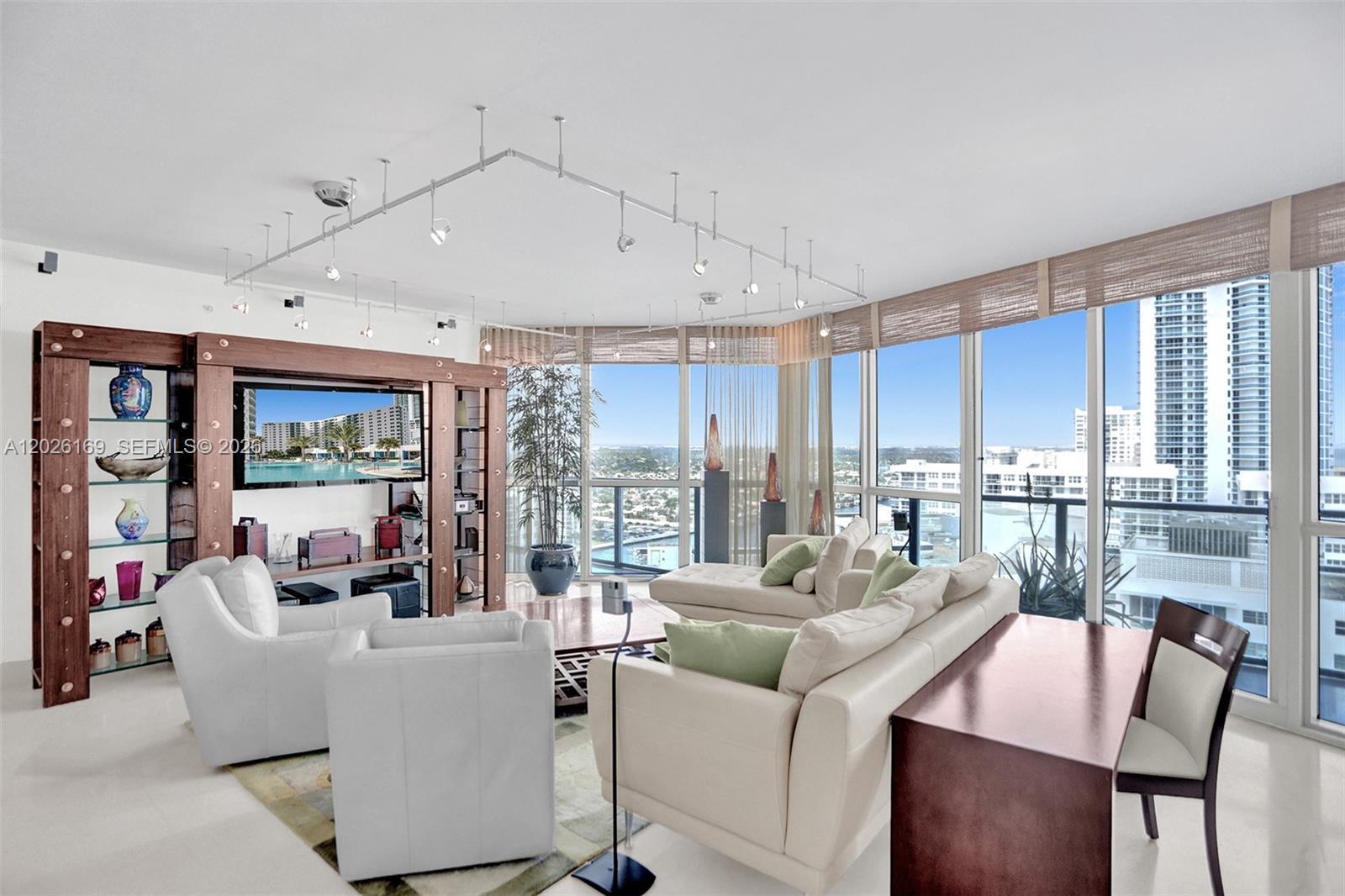 3101 S Ocean Dr, Hollywood FL 33019 photo 3