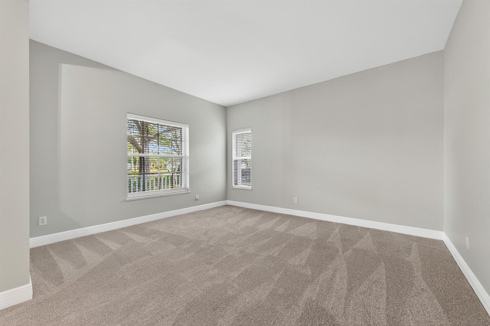 631 NE Muskrat Run, Port St. Lucie FL 34983 photo 5