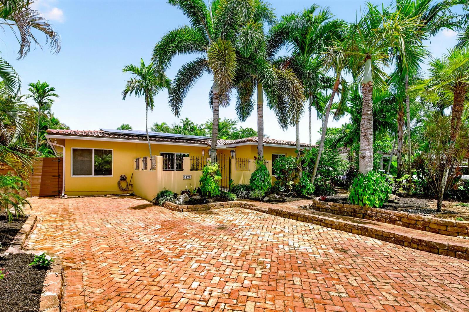 1426 NE 17th Avenue, Fort Lauderdale FL 33304 photo 4