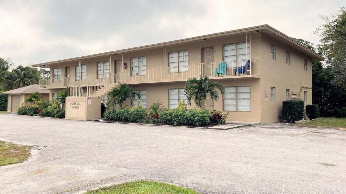 4606 SE Binnacle Way # 1, Stuart FL 34997