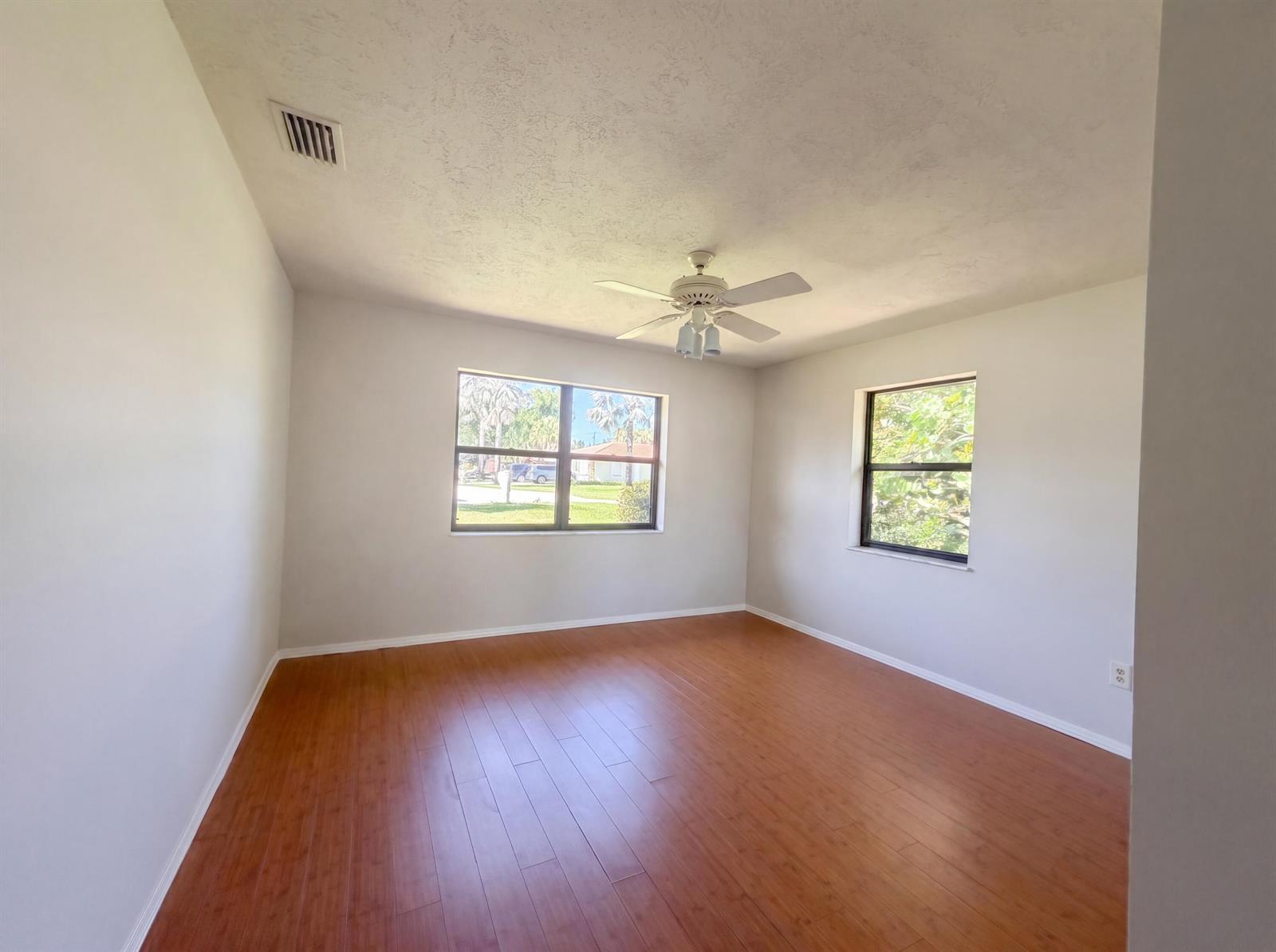 2026 Mark Drive, Lake Worth FL 33461 photo 4