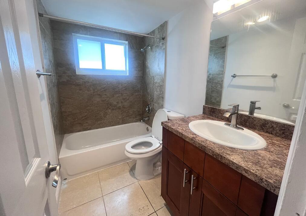 520 NE 44th Street, Boca Raton FL 33431