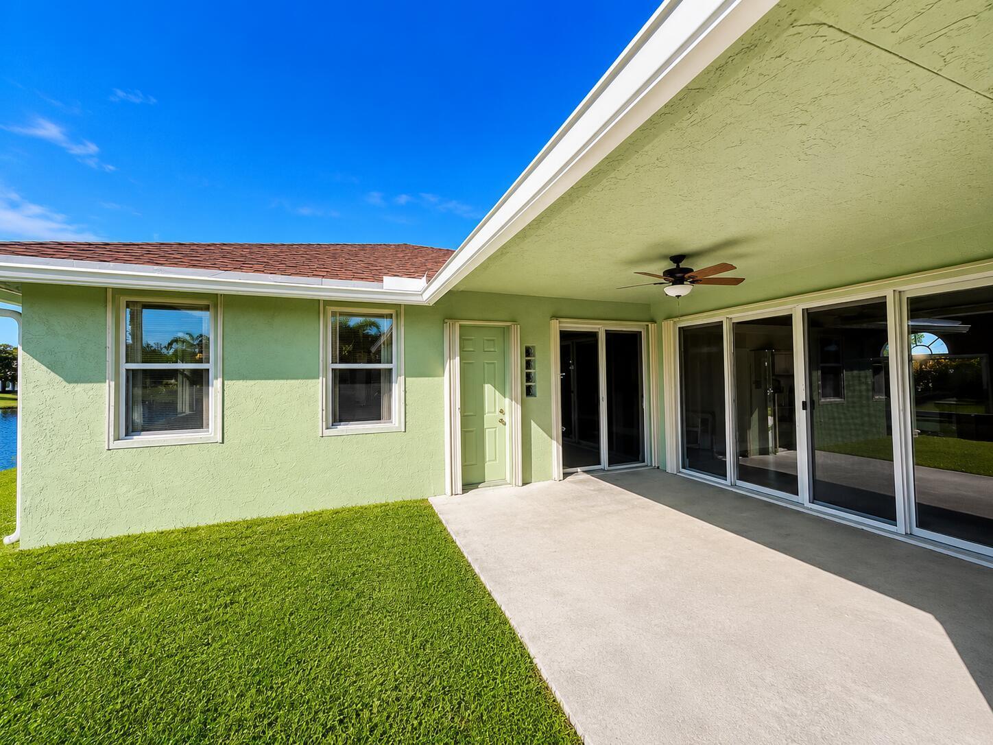 1168 Hatteras Circle, FL 33413 photo 5
