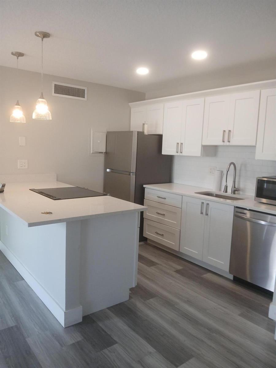 641 Executive Center Drive # P206, West Palm Beach FL 33401