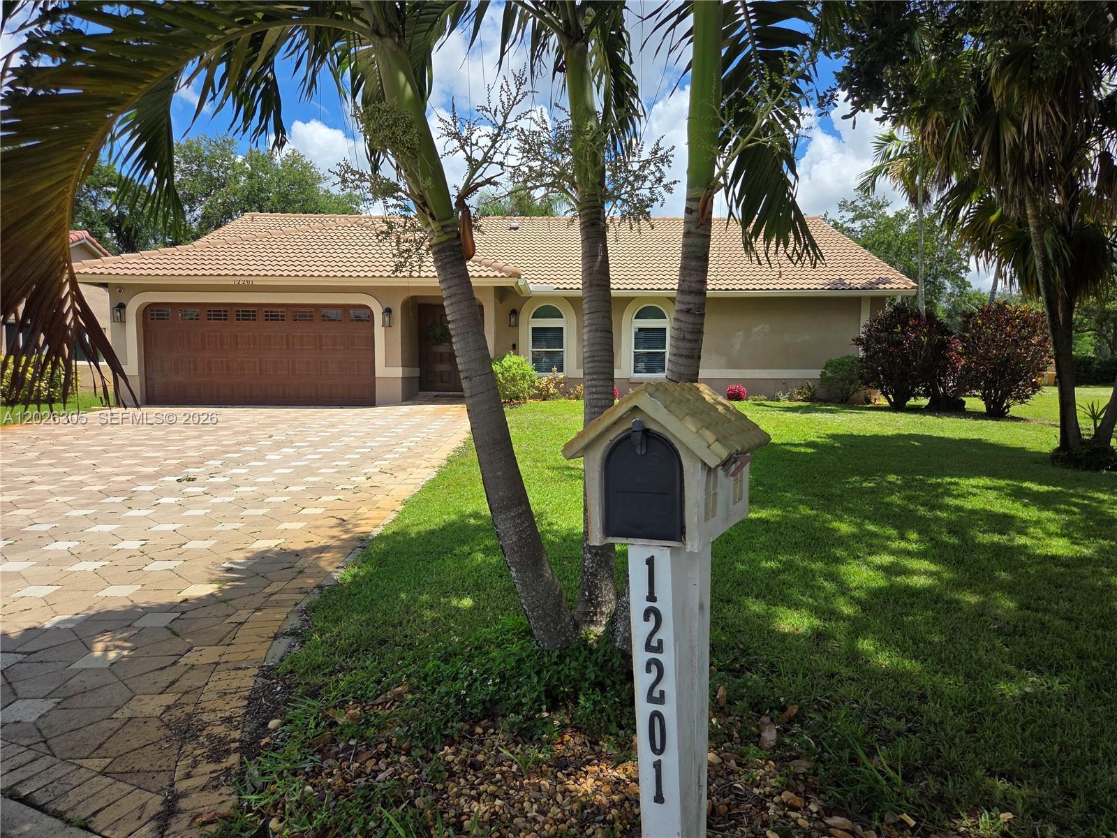 12201 NW 2nd Pl, Coral Springs FL 33071