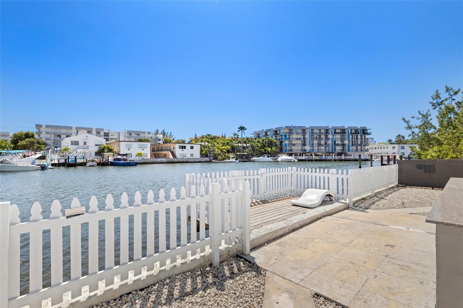 8135 Crespi Blvd # 4, Miami Beach FL 33141