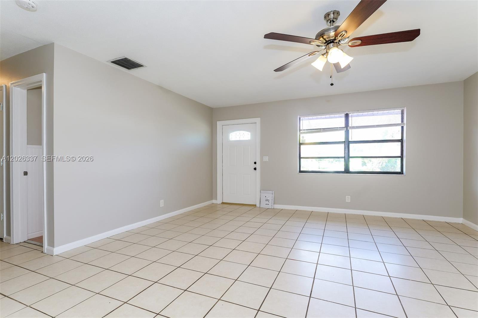 1389 Meadowbrook Dr, West Palm Beach FL 33417 photo 3