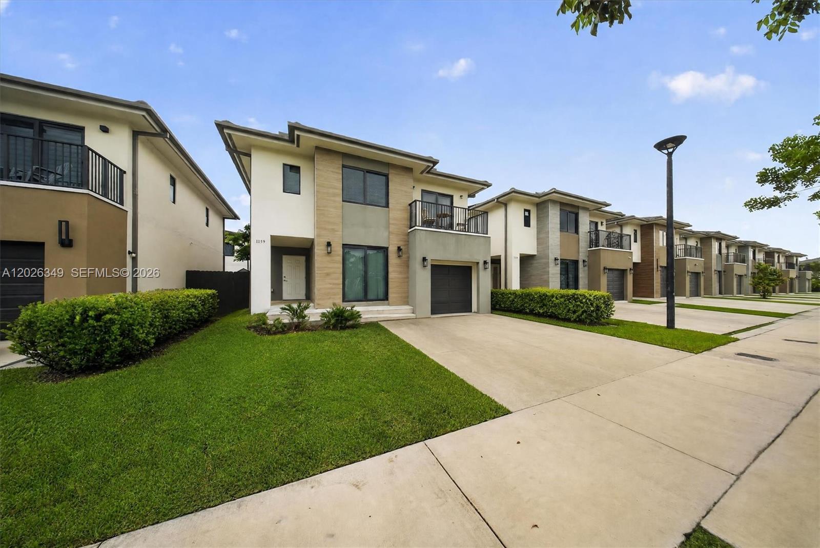 1159 NW 3rd St, Florida City FL 33034 photo 2