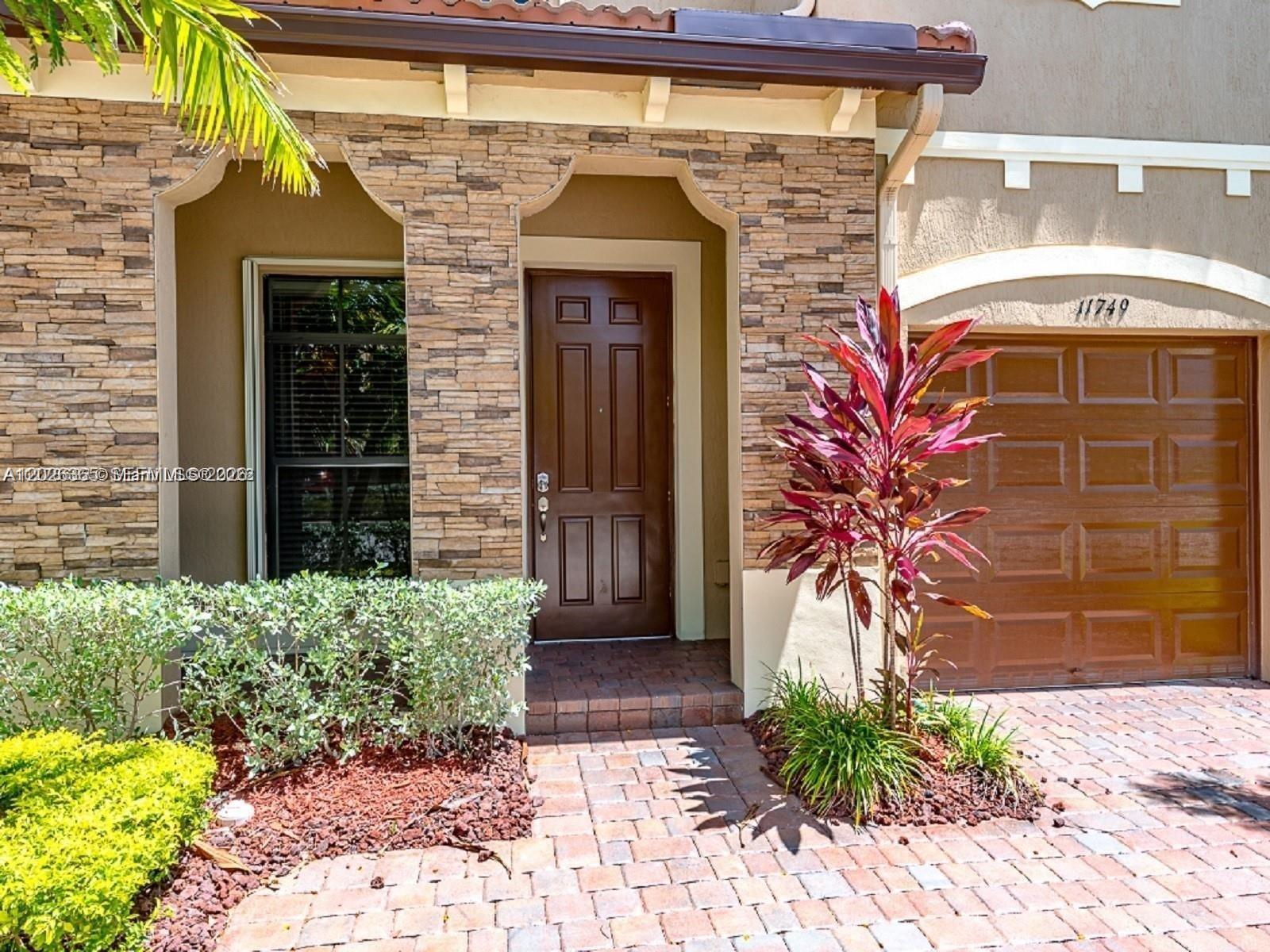 11749 SW 238th St, Homestead FL 33032 photo 2