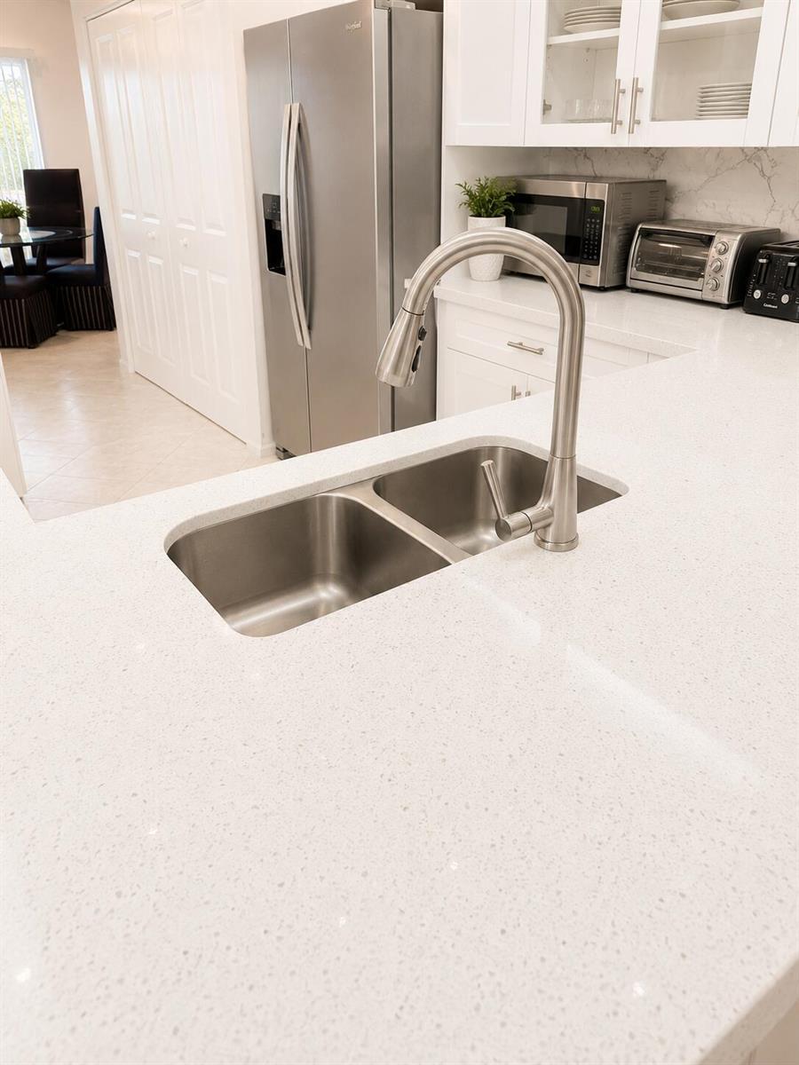 7383 Granville Drive # 314, Tamarac FL 33321 photo 5