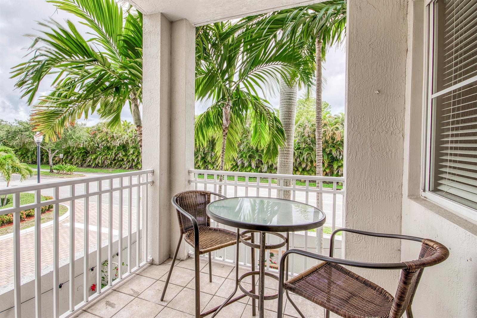 11010 Legacy Drive # 206, Palm Beach Gardens FL 33410