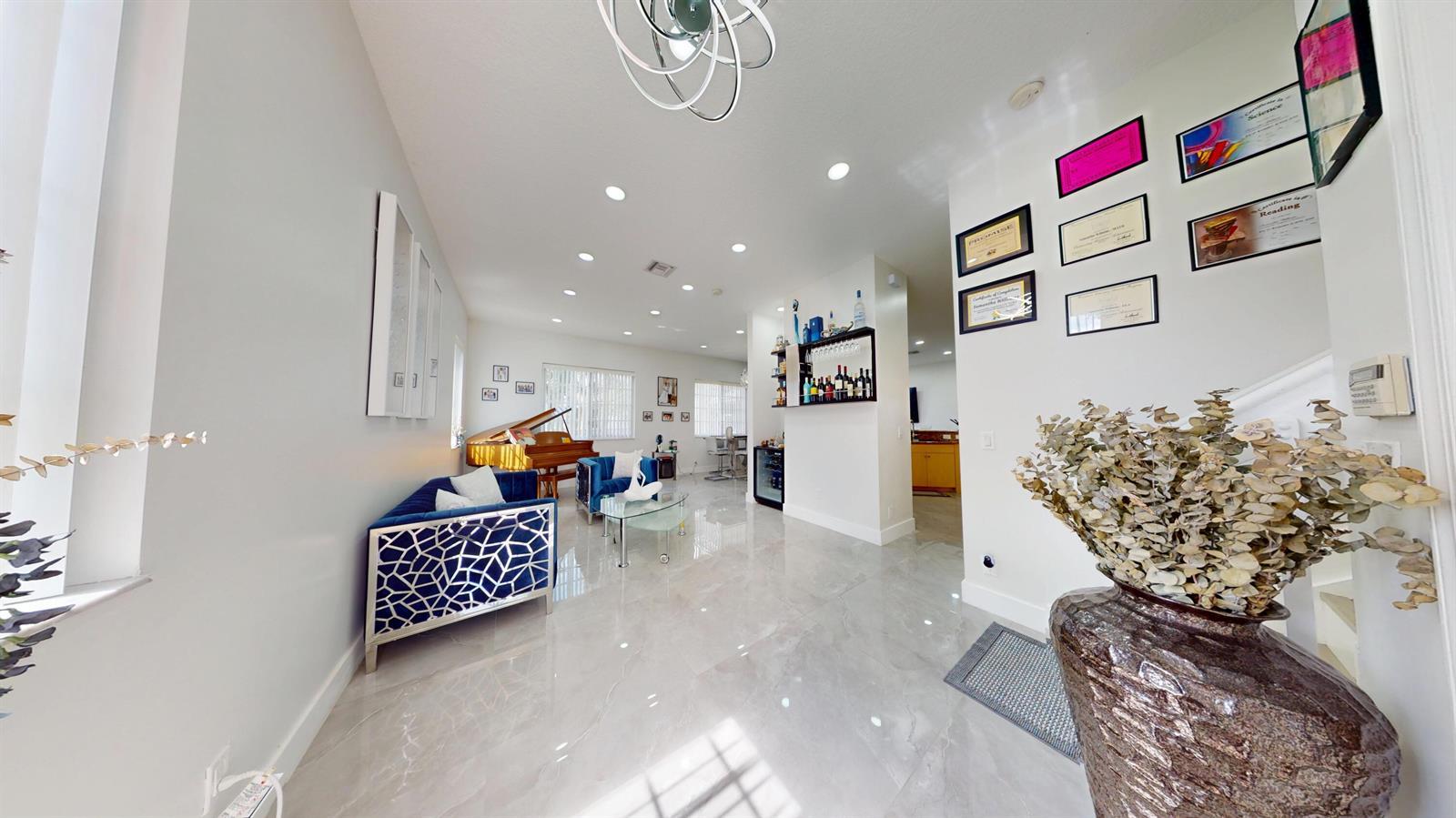 8586 White Cay, West Palm Beach FL 33411 photo 3