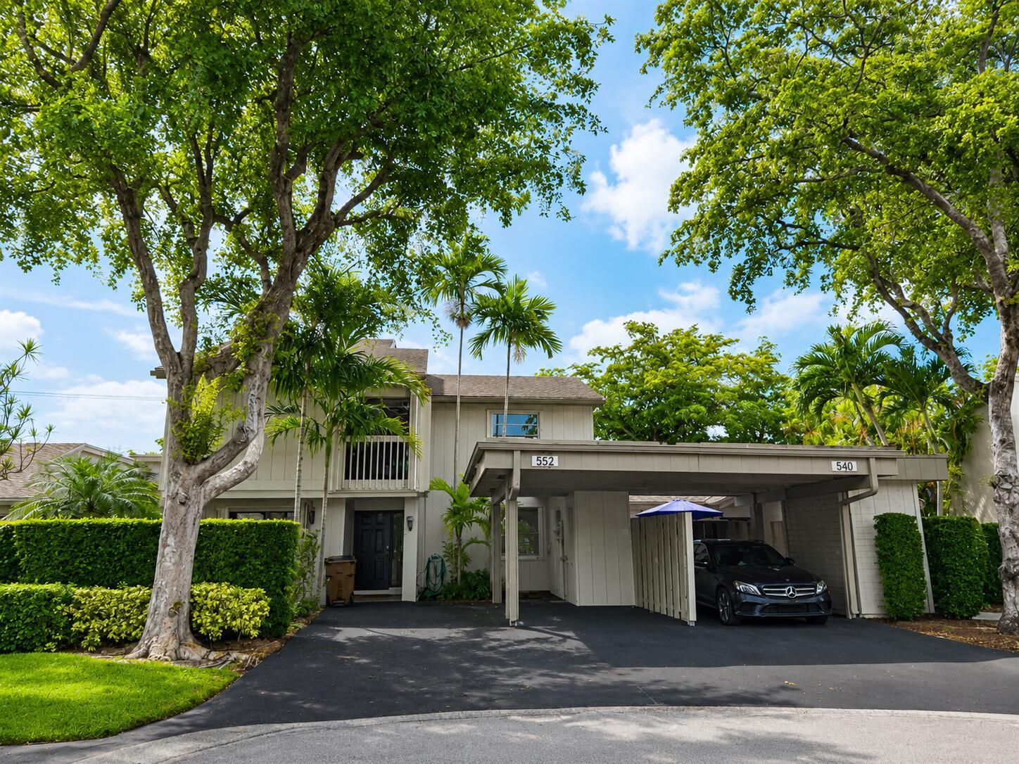 552 E Deer Creek Wildwood Ln Lane E, Deerfield Beach FL 33442