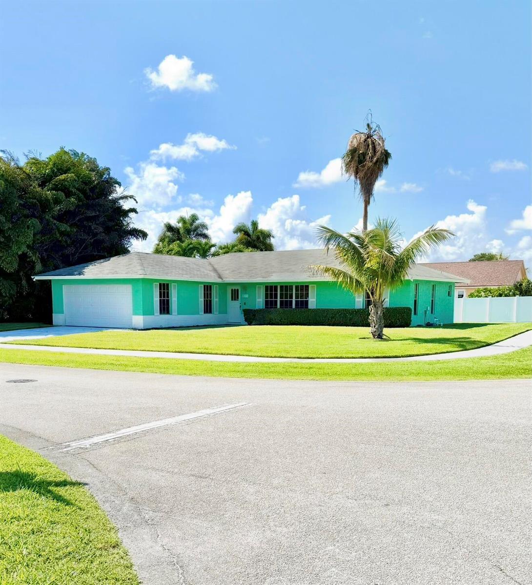 2716 Starwood Circle, West Palm Beach FL 33406 photo 2