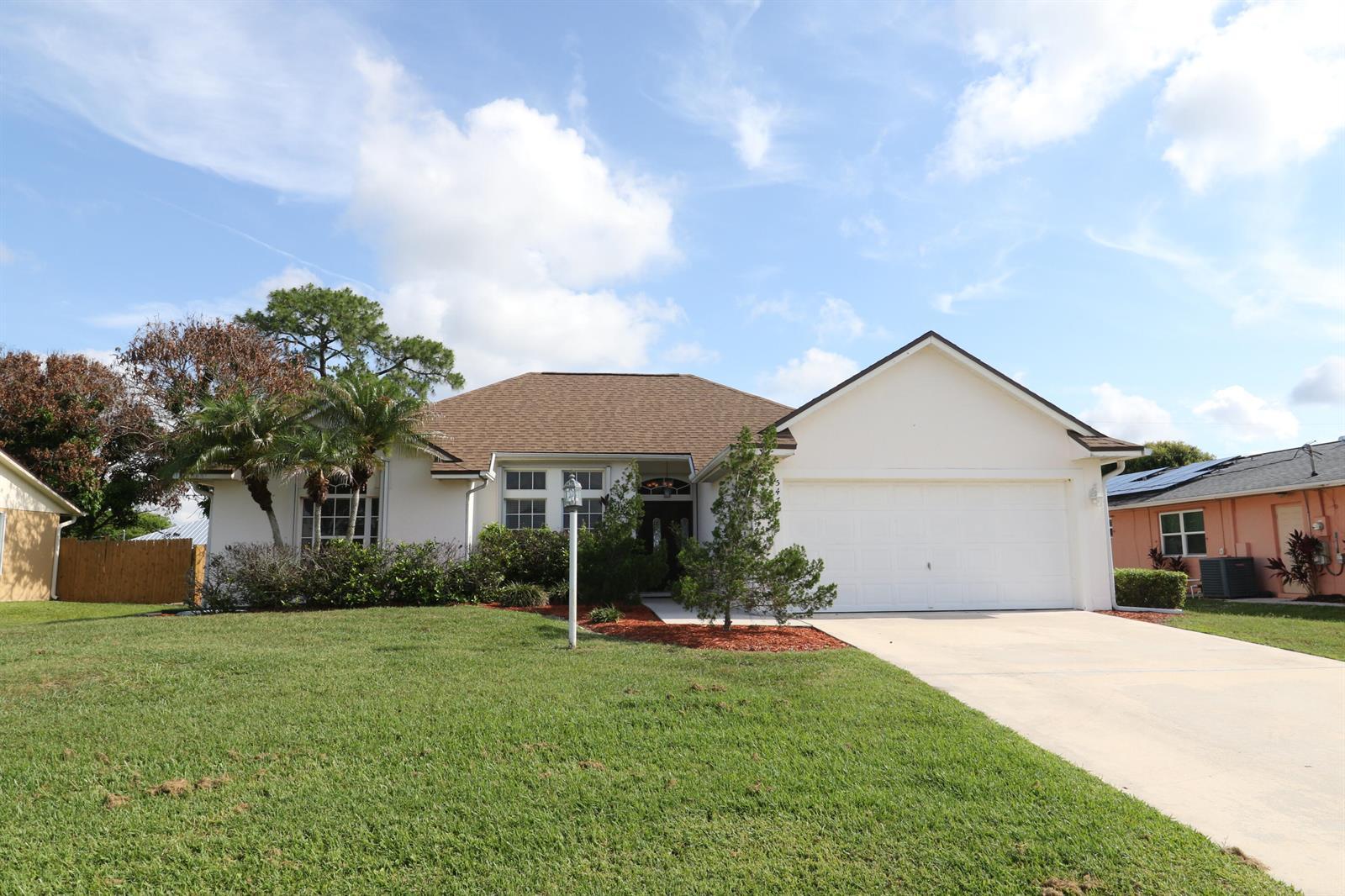 547 SW Butler Avenue, Port St. Lucie FL 34983 photo 3