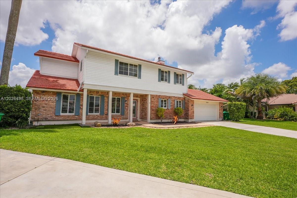 5680 Thornbluff Ave, Davie FL 33331