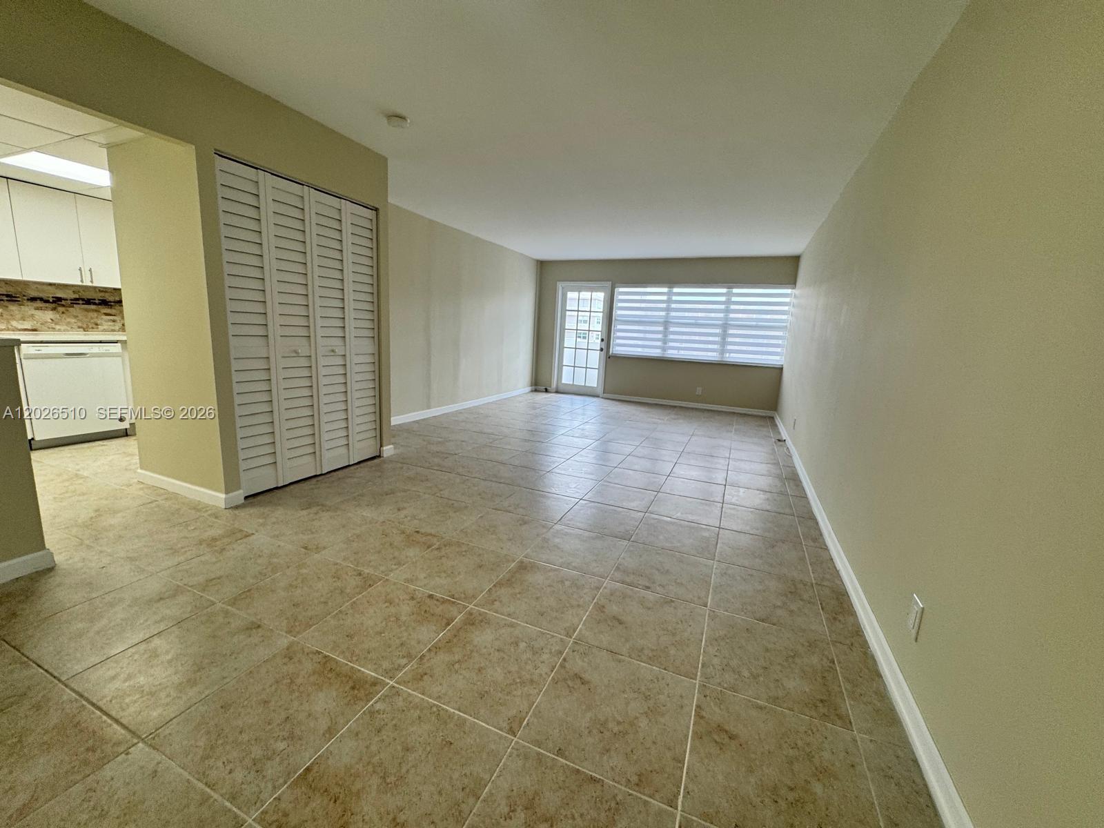 401 Golden Isles Dr # 614, Hallandale Beach FL 33009 photo 4