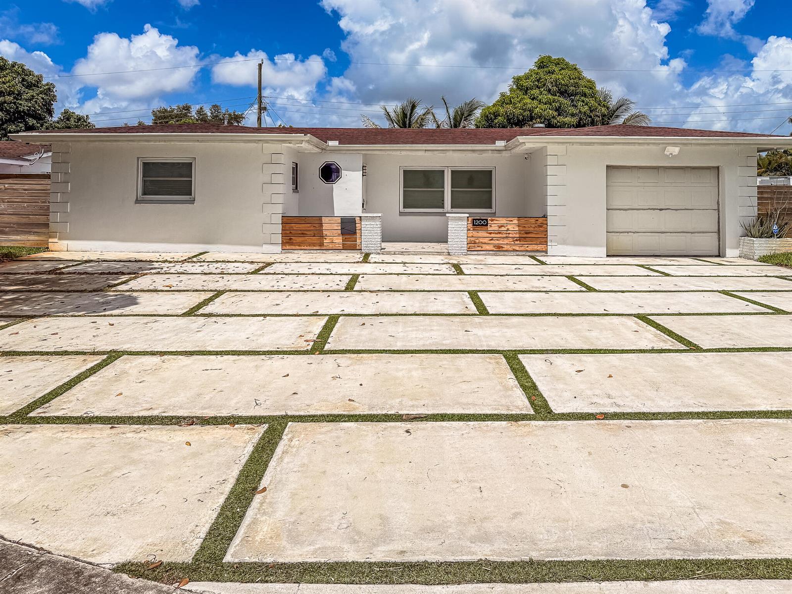 1200 NW 76th Avenue, Hollywood FL 33024 photo 2