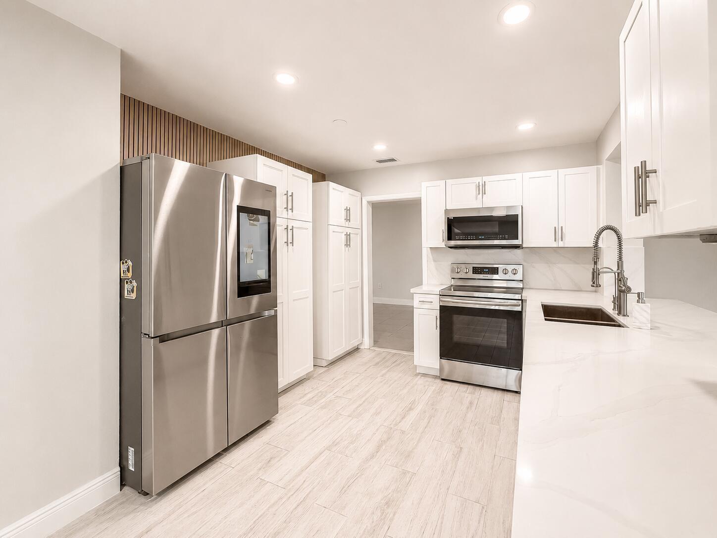 1200 NW 76th Avenue, Hollywood FL 33024 photo 4