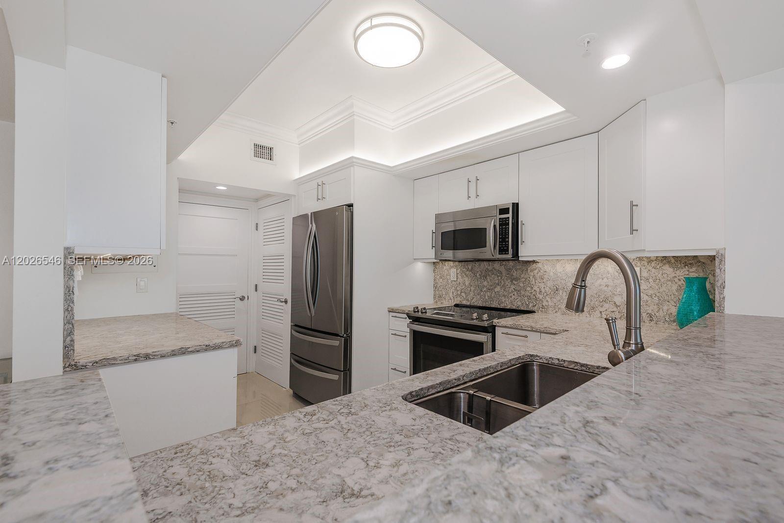 3020 NE 32nd Ave # 1401, Fort Lauderdale FL 33308 photo 4