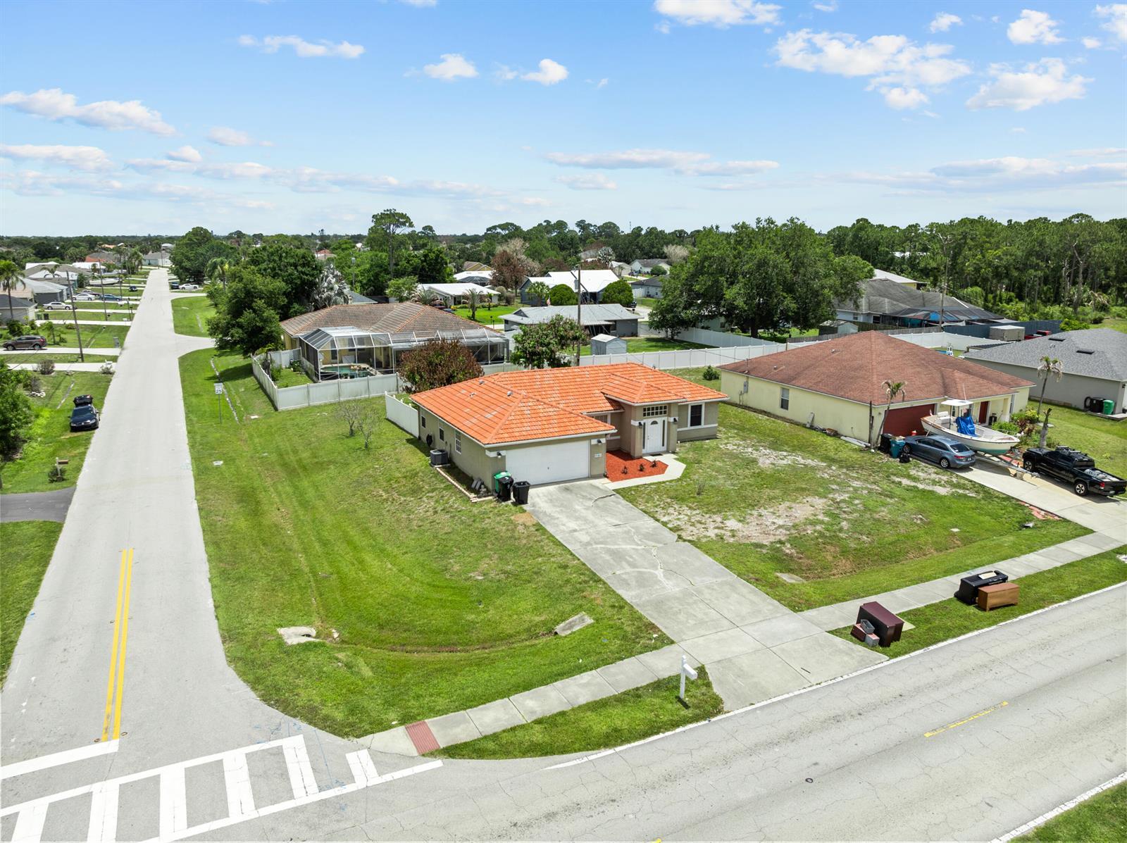 1701 SW Cashmere Boulevard, Port St. Lucie FL 34953 photo 2