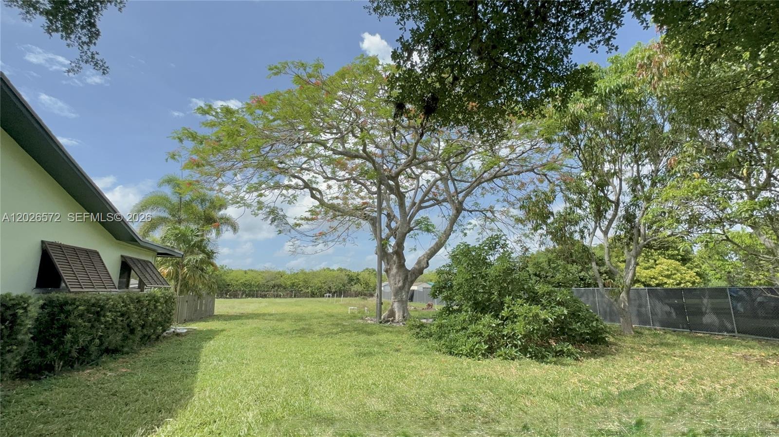 19505 SW 272nd St, Homestead FL 33031 photo 4