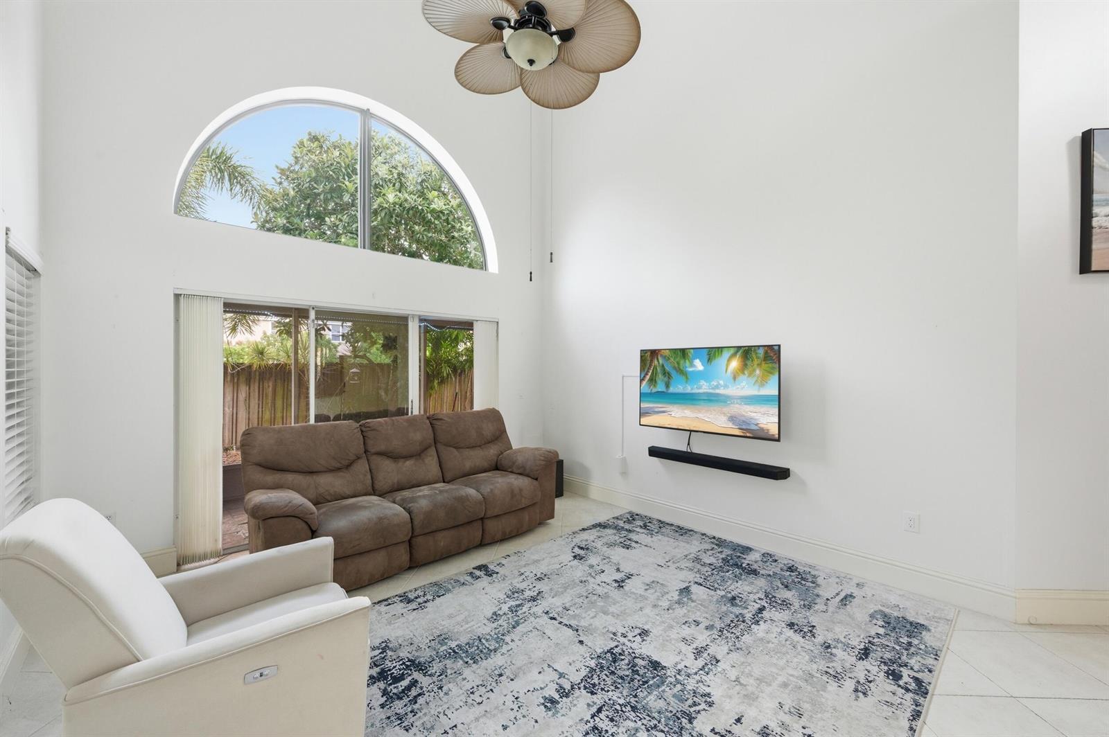 7680 NW 61st Terrace, Parkland FL 33067 photo 4