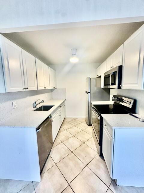 1047 Exeter C, Boca Raton FL 33434 photo 3