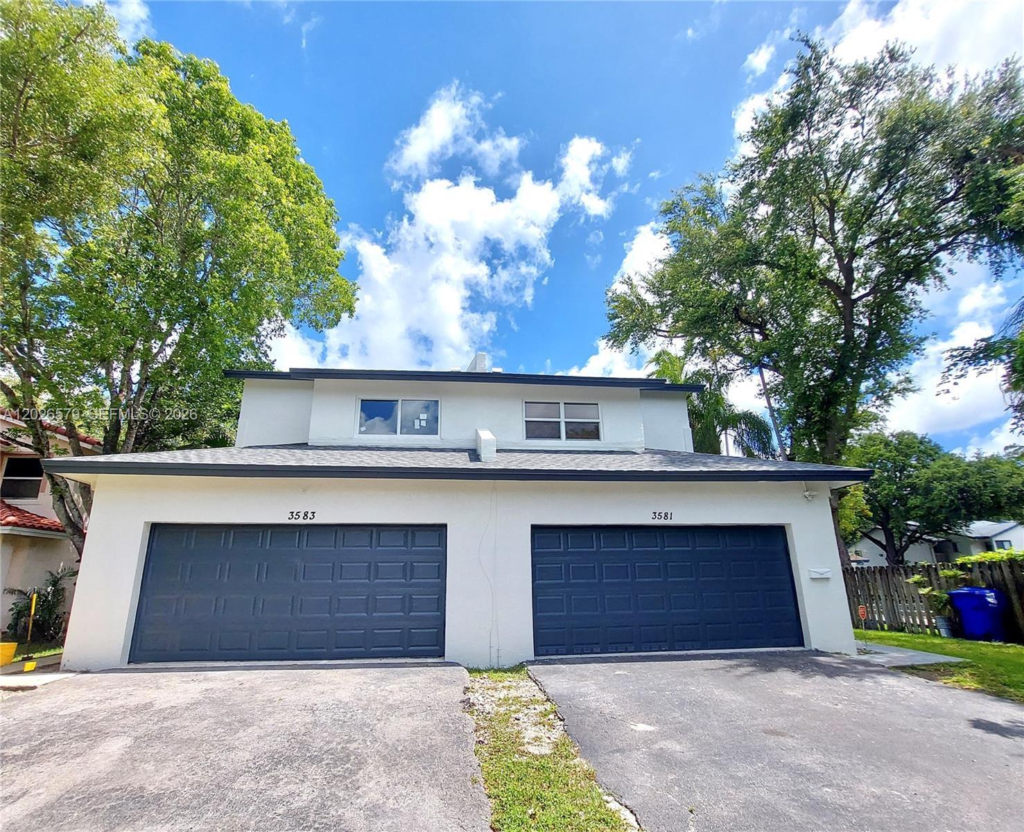 3583 Simms St, Hollywood FL 33021