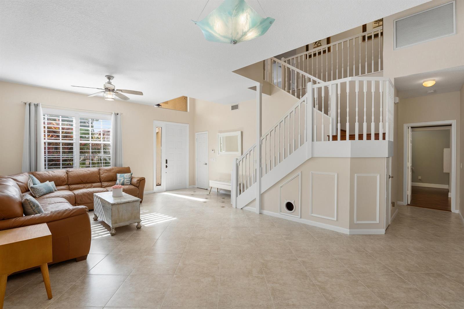 126 Hidden Hollow Drive, Palm Beach Gardens FL 33418 photo 5