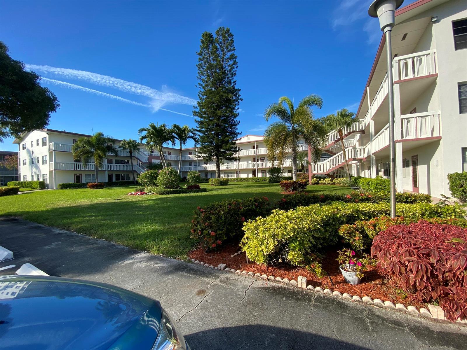 429 Fanshaw # K, Boca Raton FL 33434 photo 2