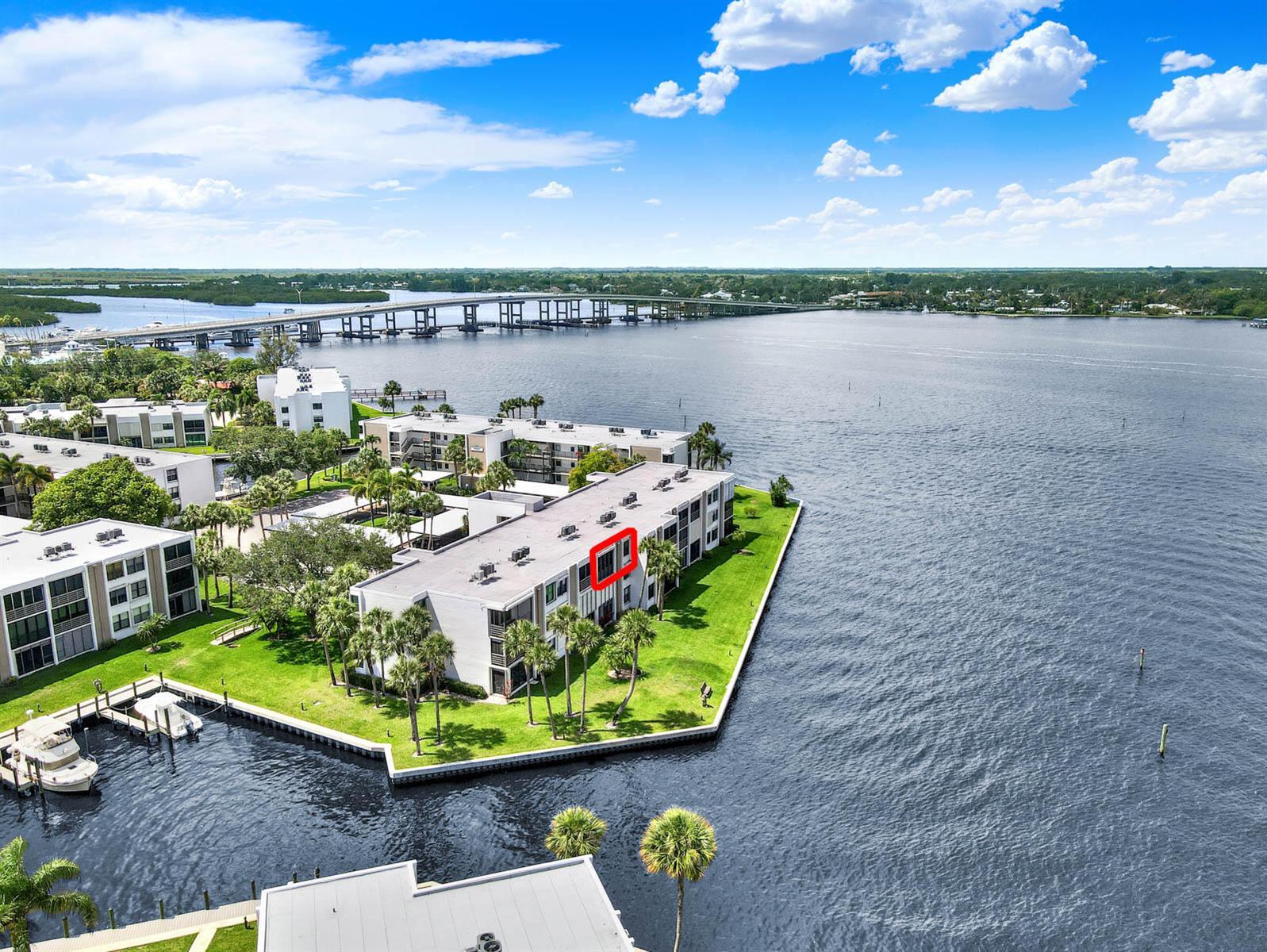 1950 SW Palm City Road # 305, Stuart FL 34994 photo 3