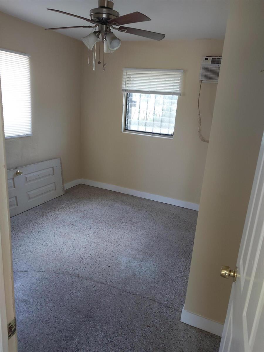 2107 San Marcos Avenue, Fort Pierce FL 34946 photo 5