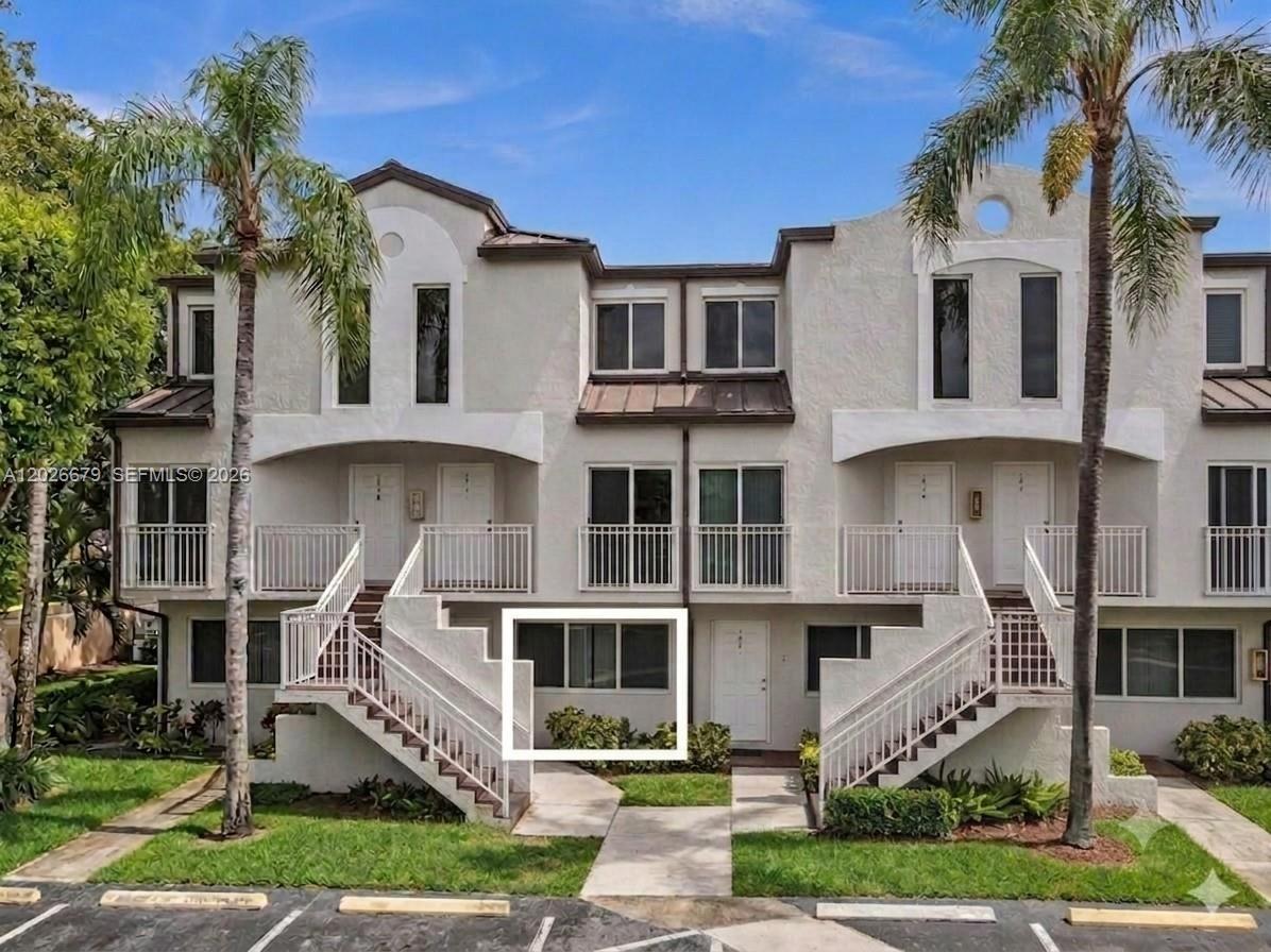 8695 NW 6th Ln # 111, Miami FL 33126 photo 2