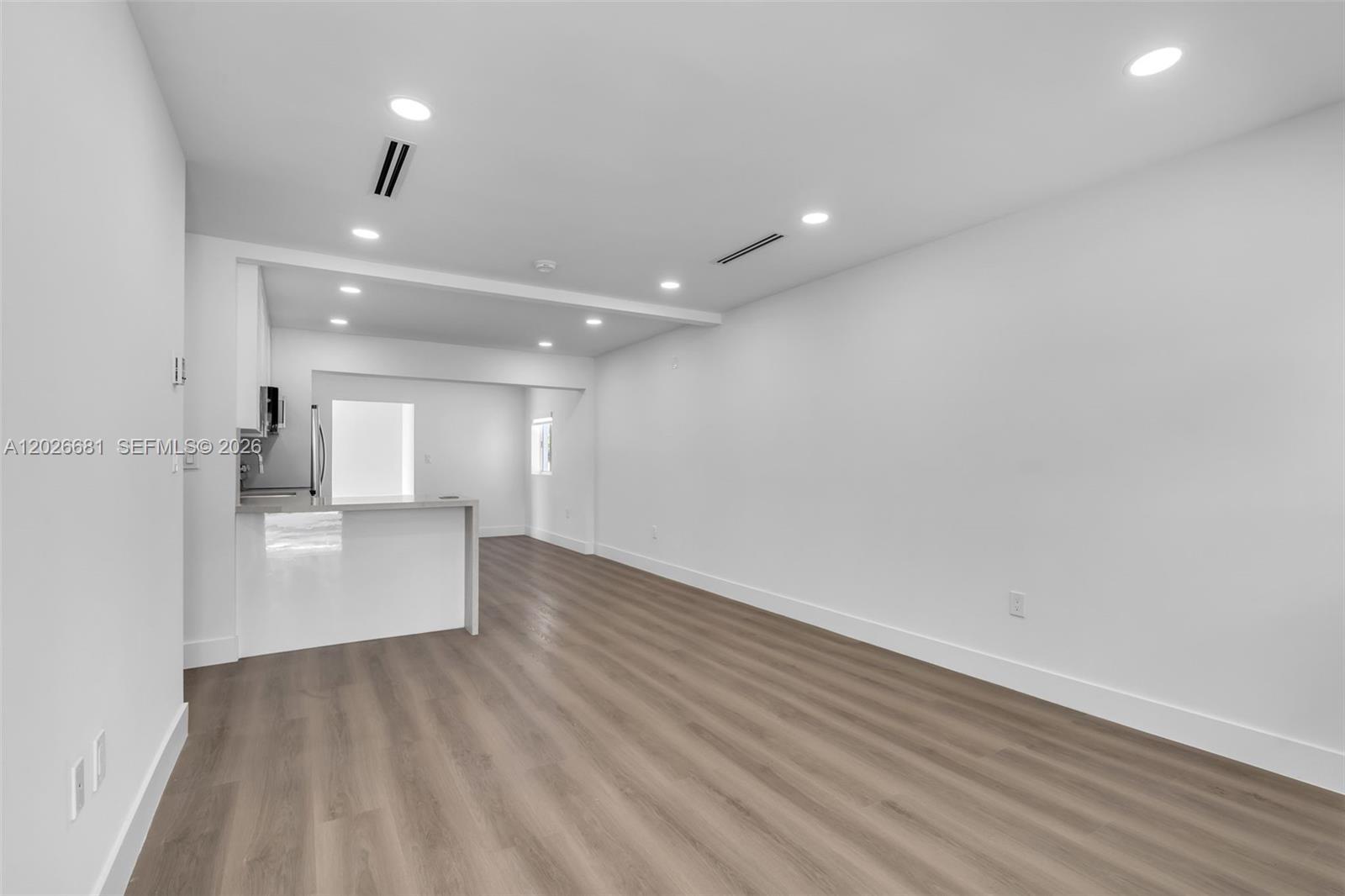 2810 SW 26th St # 2810, Miami FL 33133 photo 4