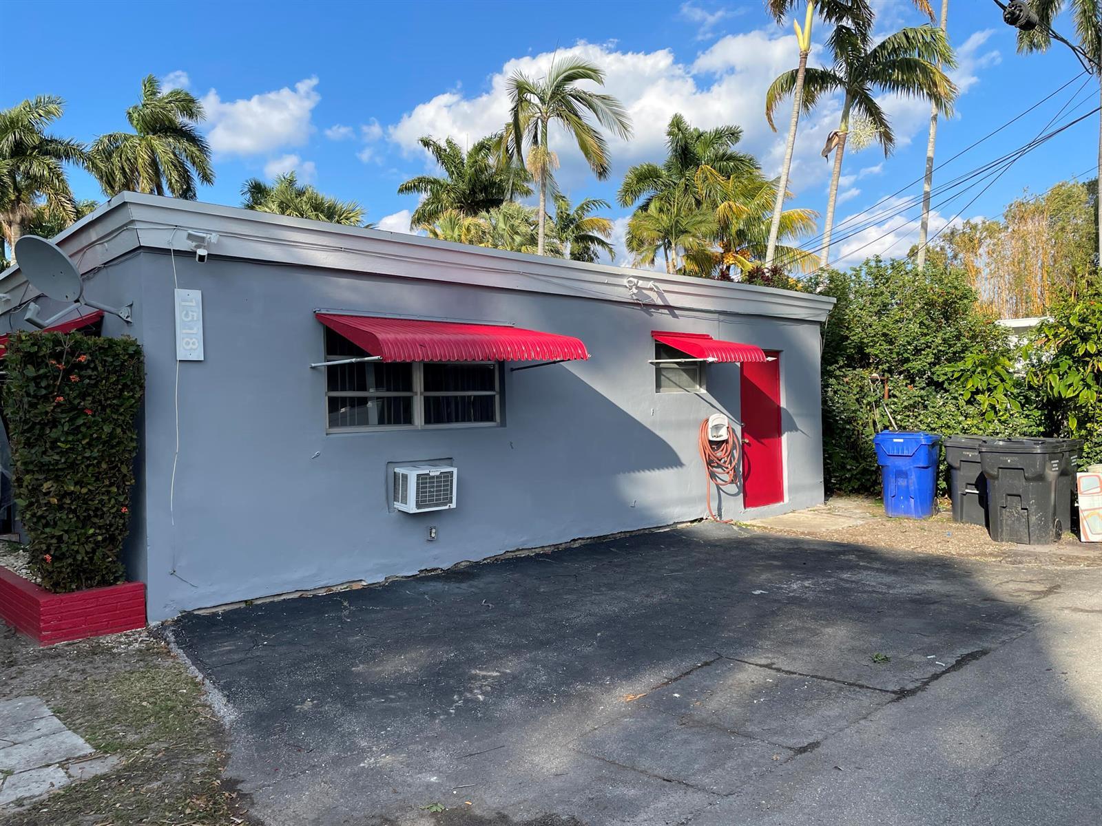 1518 Grant Street # 3, Hollywood FL 33020 photo 2
