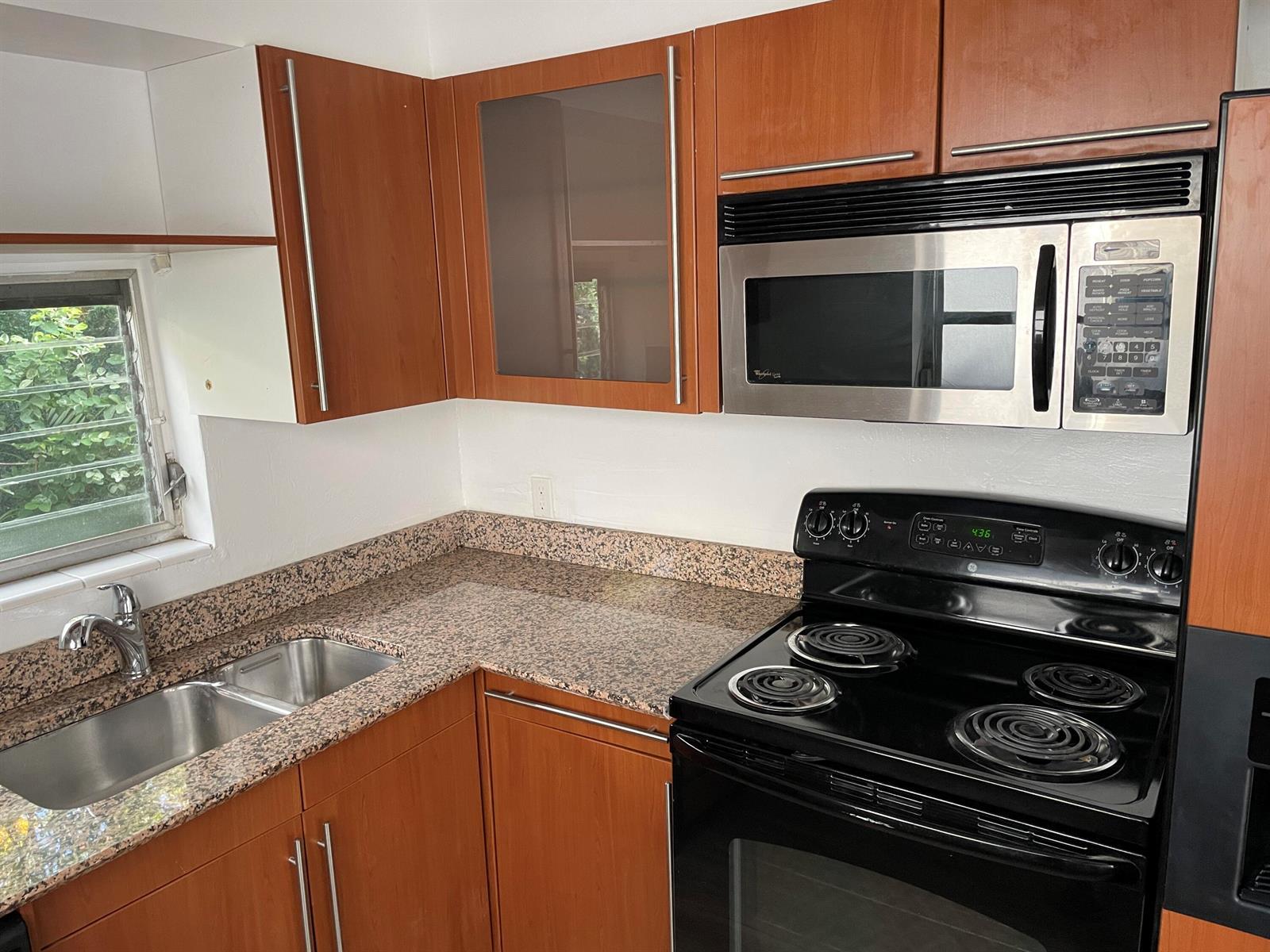 1518 Grant Street # 3, Hollywood FL 33020 photo 4
