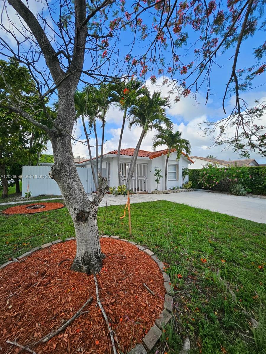 9999 NW 25th Ter, Doral FL 33172