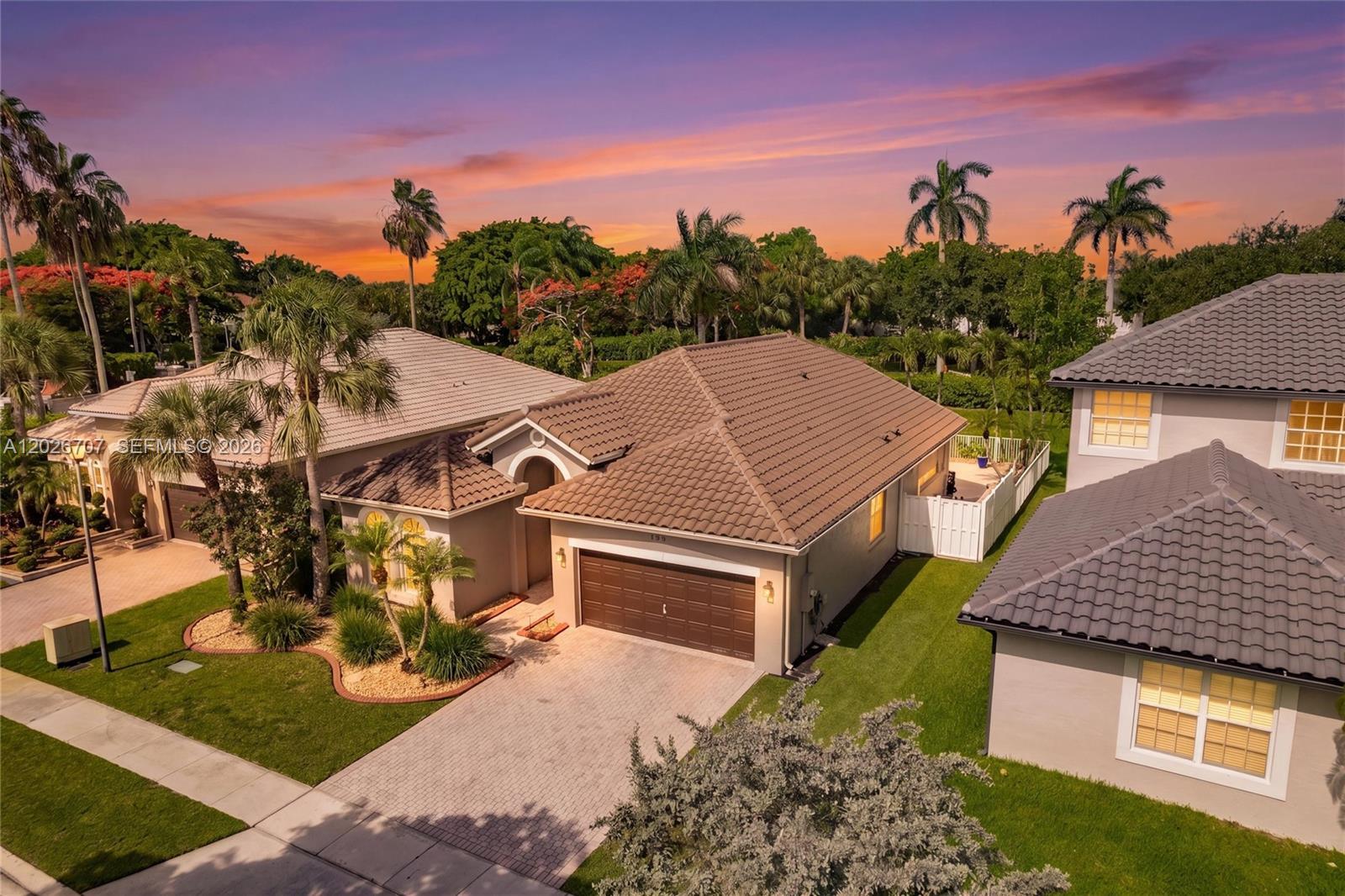 180 SW 167th Ave, Pembroke Pines FL 33027 photo 4