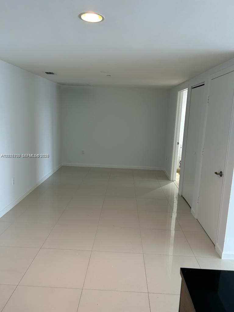 495 Brickell Ave # 3203, Miami FL 33131 photo 5